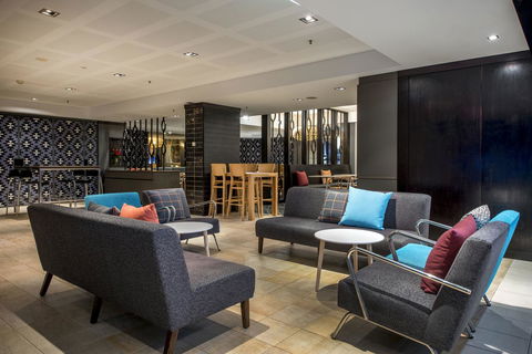 Oaks Perth Hotel - Travel Agents 33