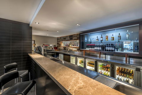 Oaks Perth Hotel - Travel Agents 25