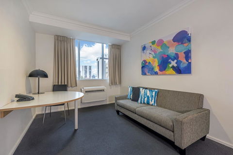 Oaks Perth Hotel - Travel Agents 20