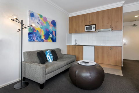 Oaks Perth Hotel - Travel Agents 5