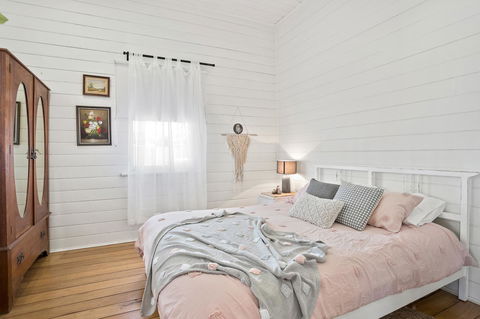 Lavender Cottage - Cruises Travel 9