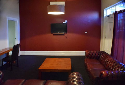 The Palace Hotel Kalgoorlie - Travel Agents 13