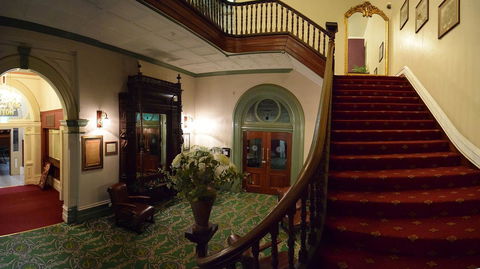 The Palace Hotel Kalgoorlie - Travel Agents 4