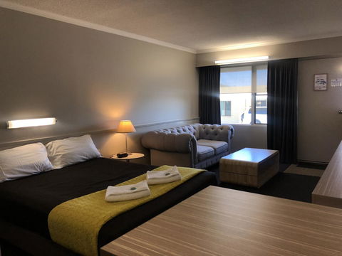 Dog Rock Motel - Tourism Guide 20