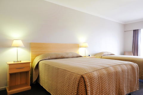 Dog Rock Motel - Tourism Guide 16