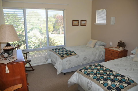 Glenelg On King Bed & Breakfast - Travel Agents 27