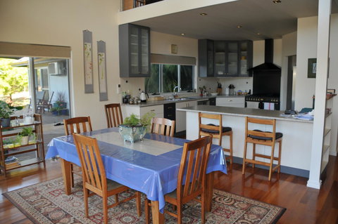 Glenelg On King Bed & Breakfast - Travel Agents 22