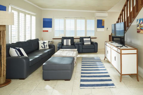 Seashells Scarborough - Travel Agents 8