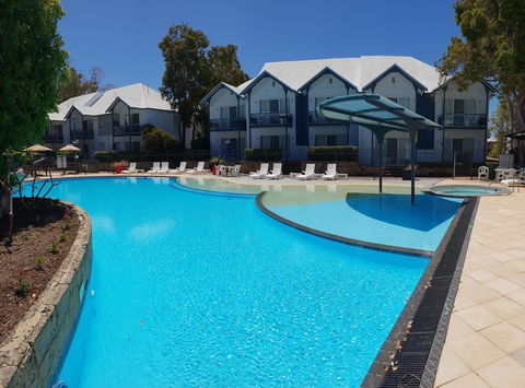 Mandurah Quay Resort - Tourism Guide 24