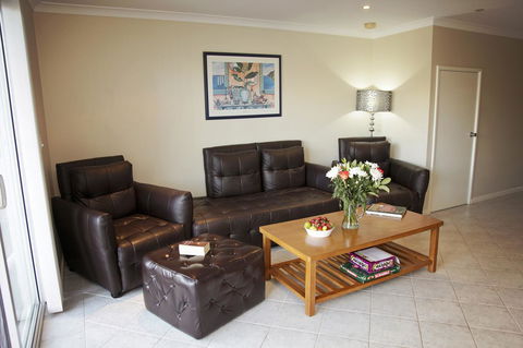 Mandurah Quay Resort - Tourism Guide 5
