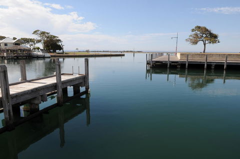 Mandurah Quay Resort - Tourism Guide 15