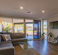 Starboard Views Kalbarri - River Front Apartment - Travel Agents