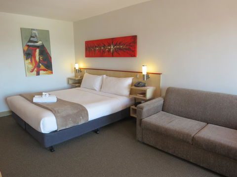 Metro Hotel Perth - Tourism Guide 41