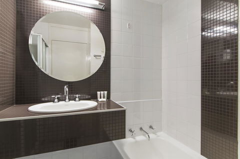 Metro Hotel Perth - Tourism Guide 28
