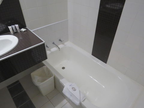 Metro Hotel Perth - Tourism Guide 37