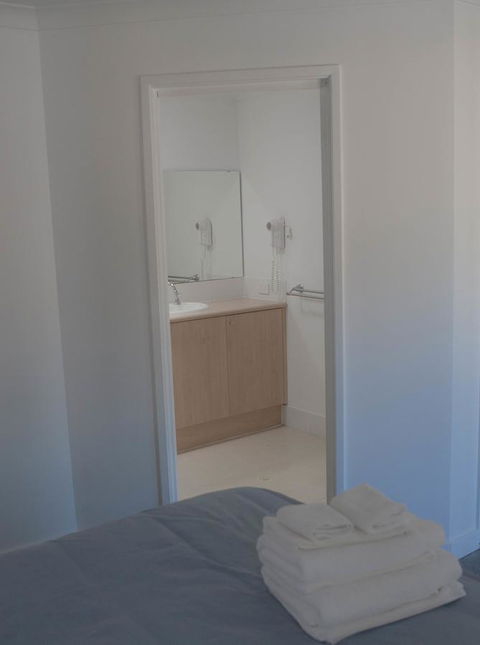 FortyTwo - Oceanside Retreat Busselton - Travel Agents 43