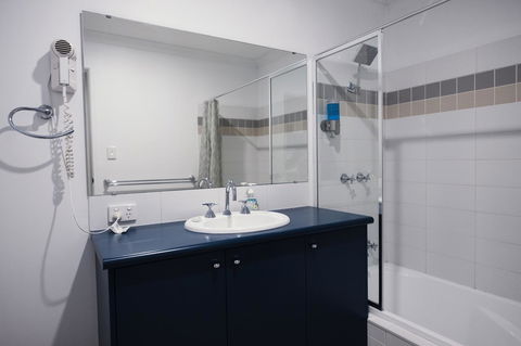 FortyTwo - Oceanside Retreat Busselton - Travel Agents 10