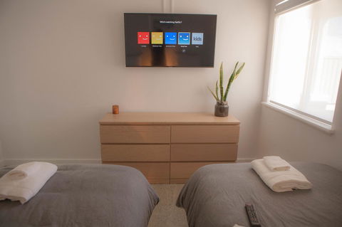 FortyTwo - Oceanside Retreat Busselton - Travel Agents 21