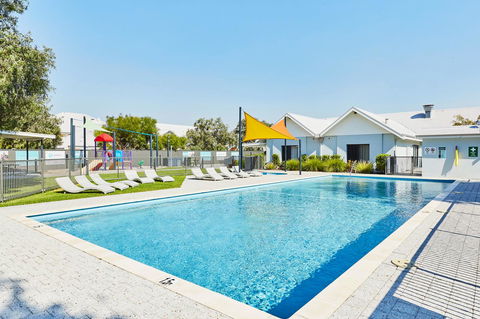 Cape View Beach Resort - Travel Agents 14