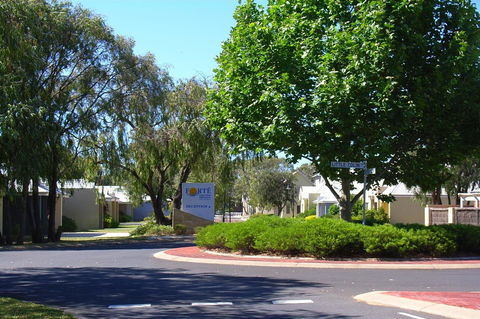 Cape View Beach Resort - Travel Agents 42