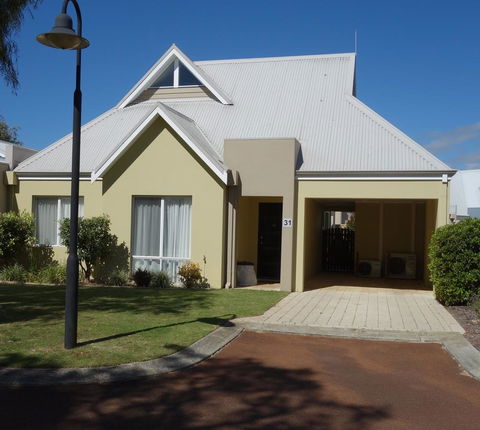 Cape View Beach Resort - Travel Agents 20