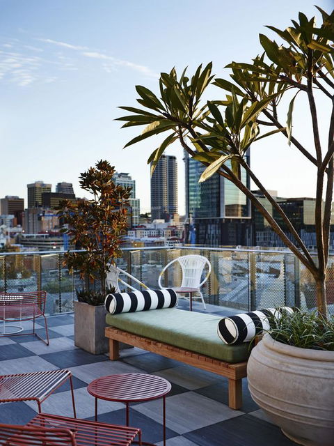 Alex Hotel - Tourism Guide 31