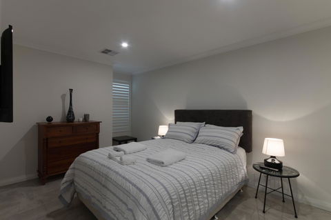 Epsom On Swan Bed & Breakfast - Travel Search 12
