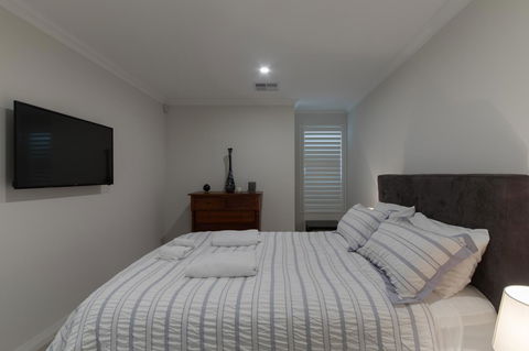 Epsom On Swan Bed & Breakfast - Travel Search 13