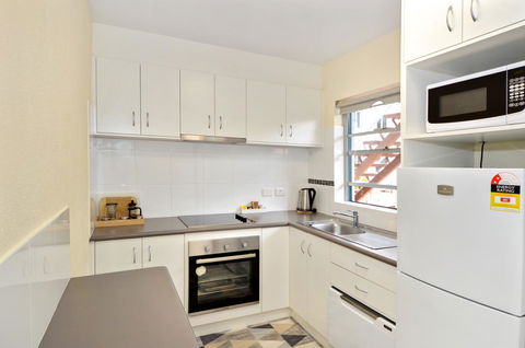 Dolphin Lodge Albany - Self Contained Apartments At Middleton Beach - Tourism Guide 12