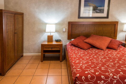 The Continental Hotel - Travel Agents 2