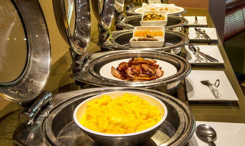 The Continental Hotel - Travel Agents 21