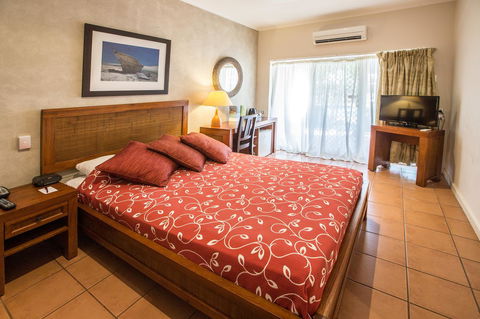 The Continental Hotel - Travel Agents 35