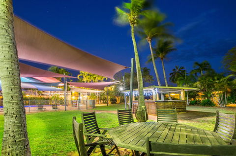The Continental Hotel - Travel Agents 29