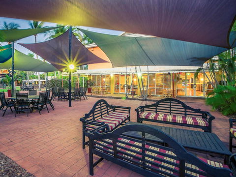 The Continental Hotel - Travel Agents 15