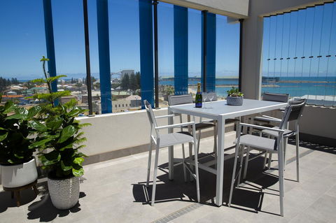 The Gerald Apartment Hotel - Cruises Travel 26