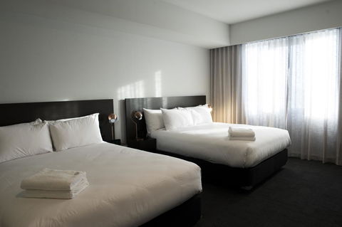 The Gerald Apartment Hotel - Cruises Travel 16