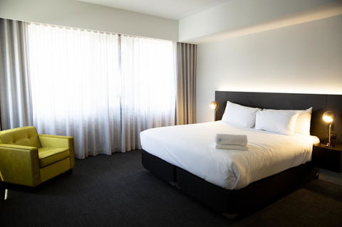 The Gerald Apartment Hotel - Cruises Travel 20