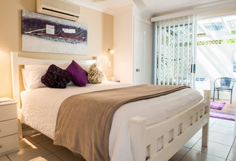 Nelson Bay Bed & Breakfast - Cruises Travel 24