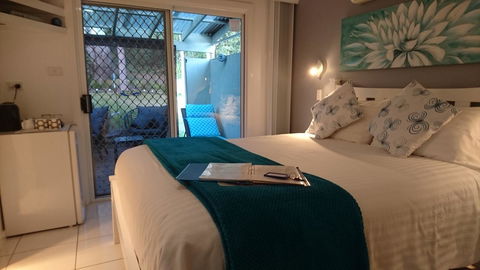Nelson Bay Bed & Breakfast - Cruises Travel 20