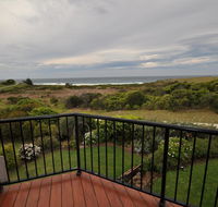 Beachfront Apartments - Travel Agents
