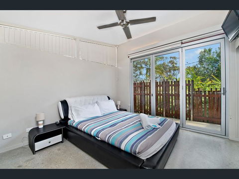 Crescent Head Spa Villa - Travel Search 8
