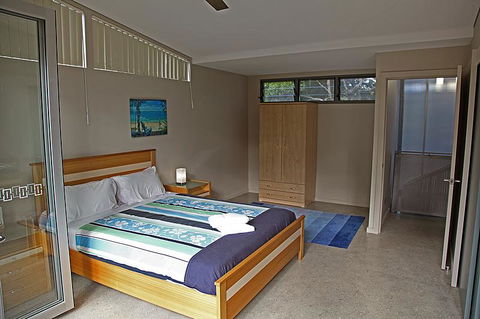 Crescent Head Spa Villa - Travel Search 4