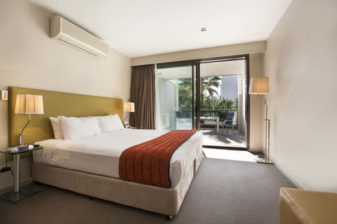 Narrabeen Sands Hotel By Nightcap Plus - Travel Agents 13