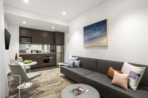 Quest North Sydney - Travel Agents 9