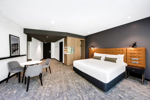 Vibe Hotel North Sydney - Tourism Guide 19