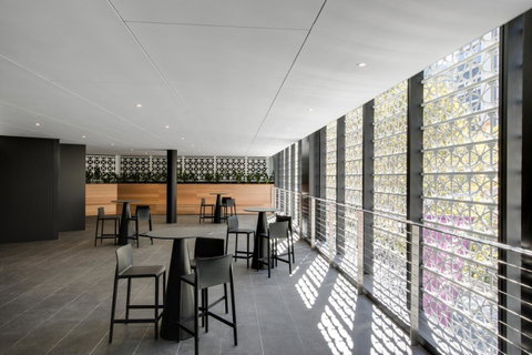 Vibe Hotel North Sydney - Tourism Guide 16