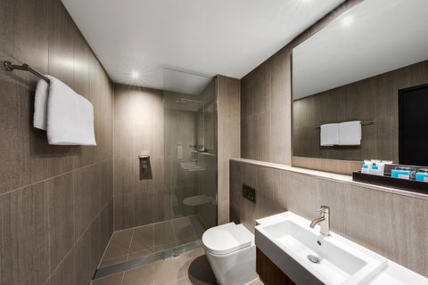 Vibe Hotel North Sydney - Tourism Guide 18
