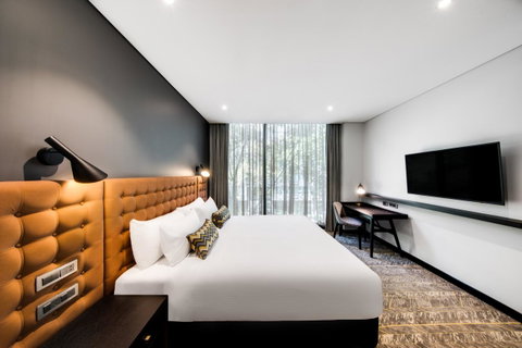 Vibe Hotel North Sydney - Tourism Guide 33
