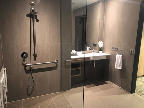 Vibe Hotel North Sydney - Tourism Guide 29