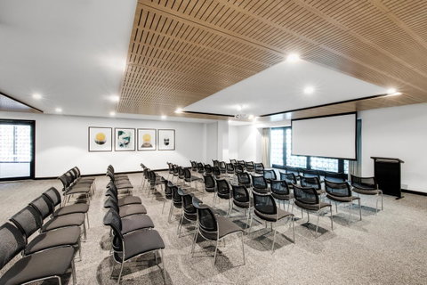 Vibe Hotel North Sydney - Tourism Guide 14